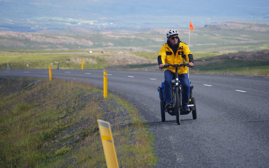 Mit Rückenwind ins Unbekannte: Die Fahrrad-Reise nach Island beginnt